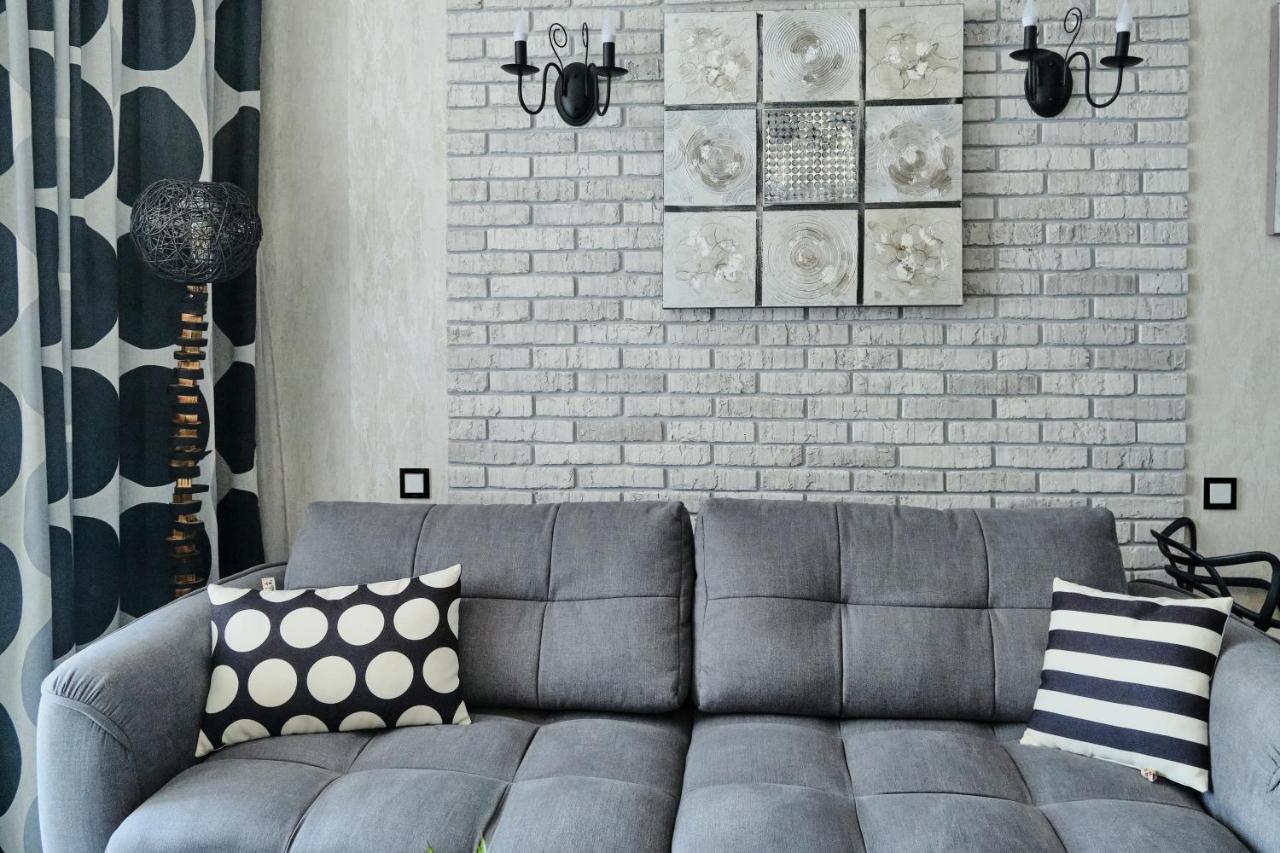 Luxury Apartments Sea View Julymia Odessa Dış mekan fotoğraf