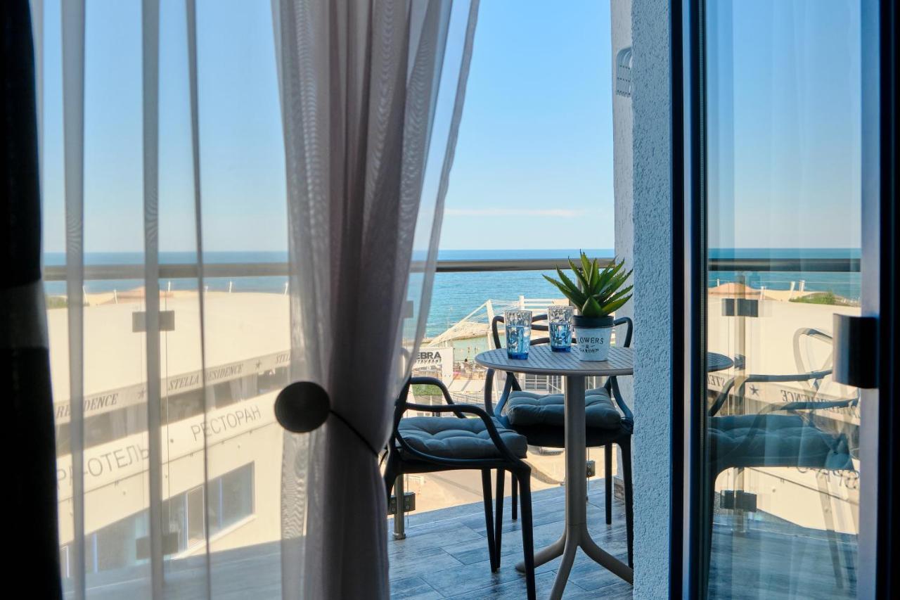 Luxury Apartments Sea View Julymia Odessa Dış mekan fotoğraf