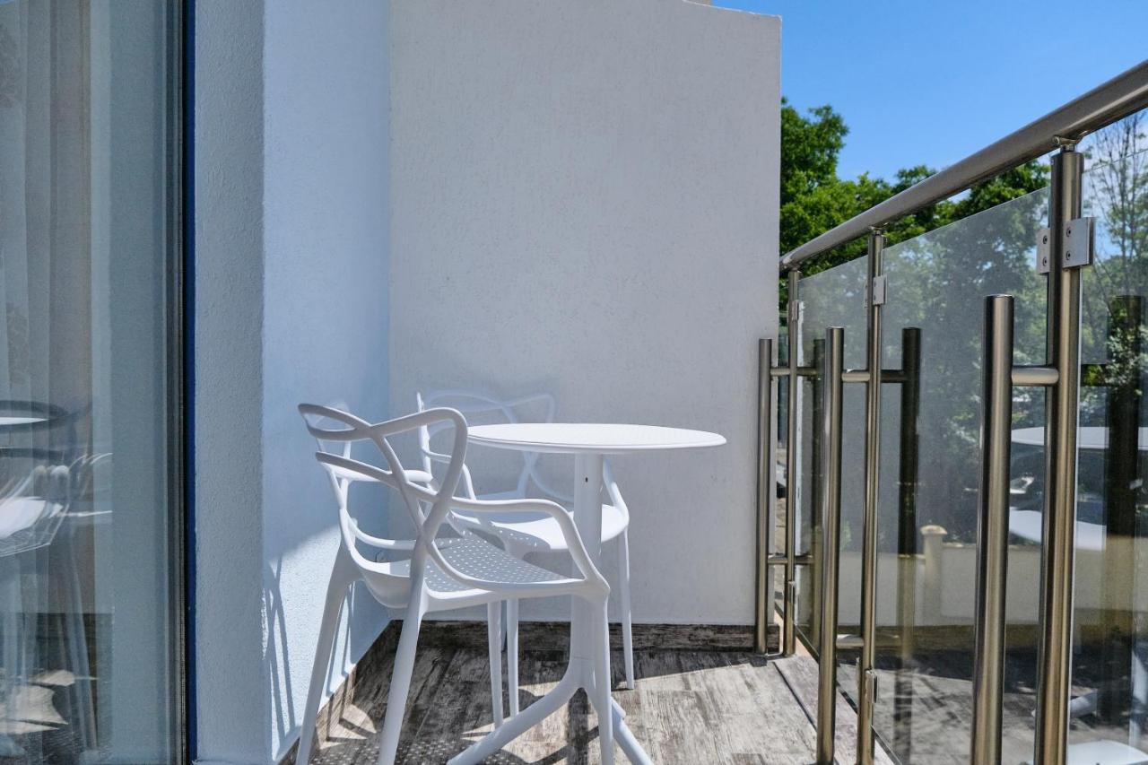 Luxury Apartments Sea View Julymia Odessa Dış mekan fotoğraf